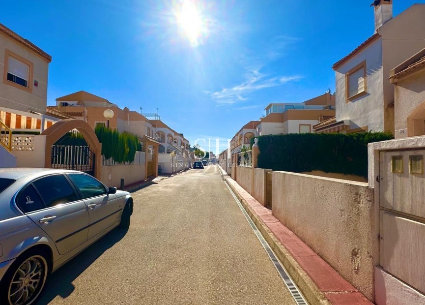Wiederverkauf - Bungalow - Torrevieja - Torretas