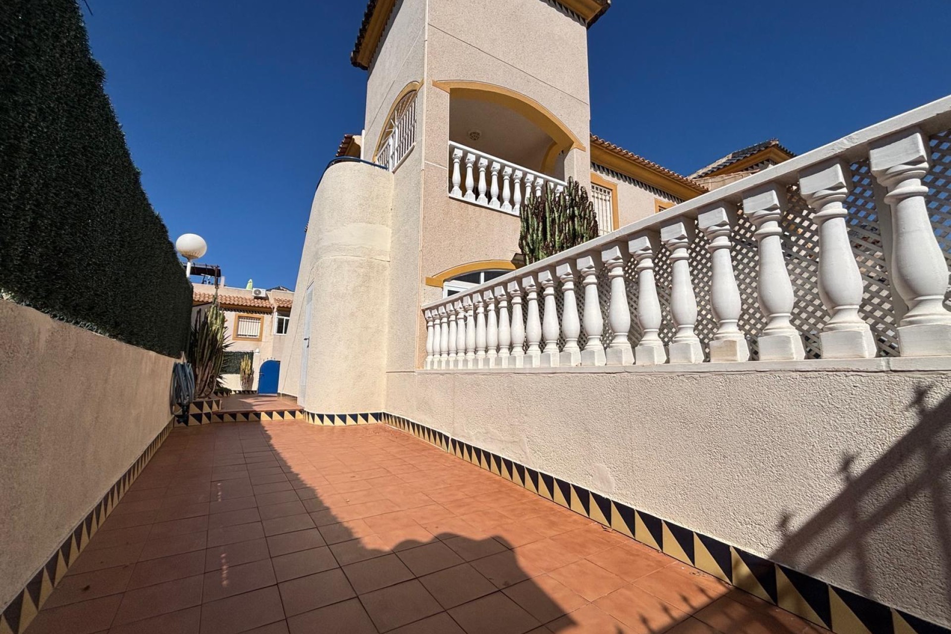 Wiederverkauf - Bungalow - Torrevieja - Torrevieja*