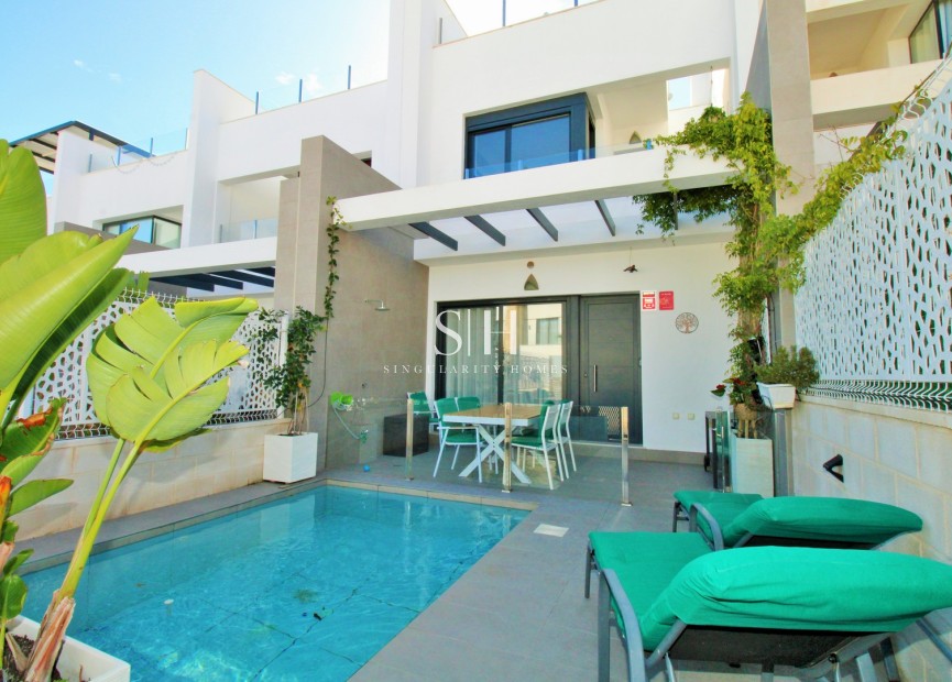 Wiederverkauf - Haus - Orihuela Costa - Villamartin