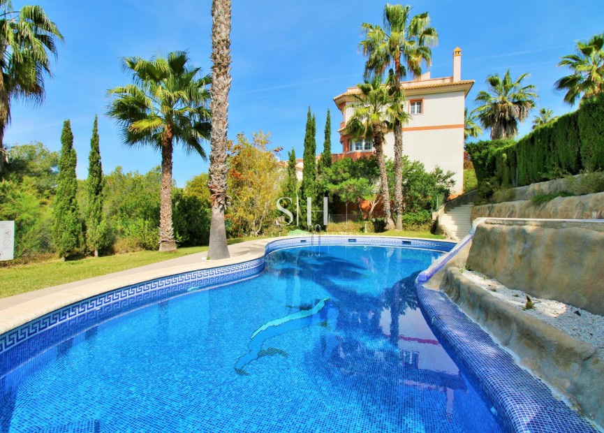 Wiederverkauf - Haus - Orihuela Costa - Villamartin