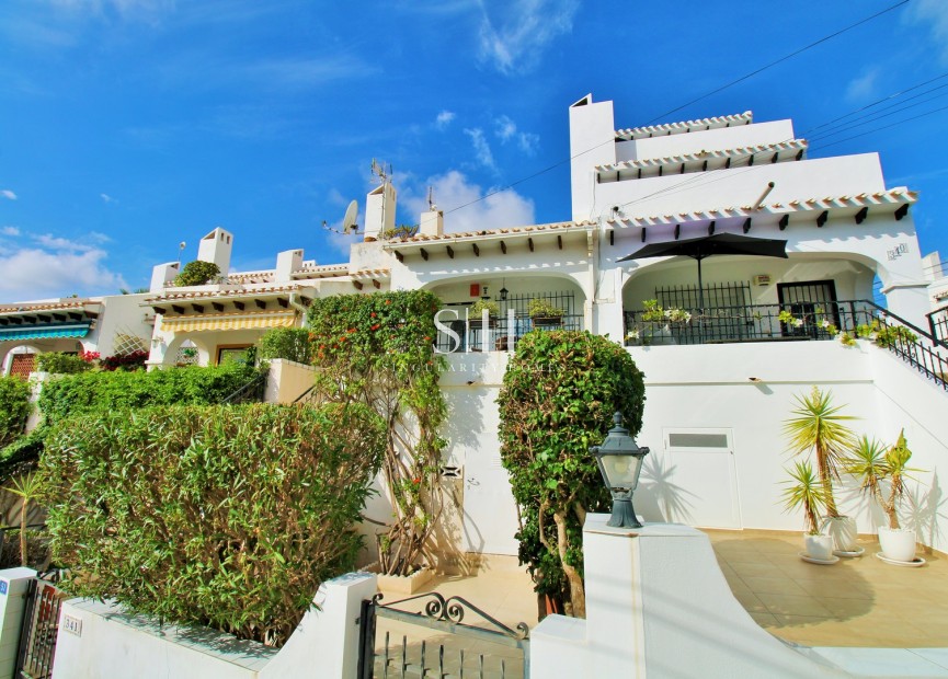 Wiederverkauf - Haus - Orihuela Costa - Villamartin