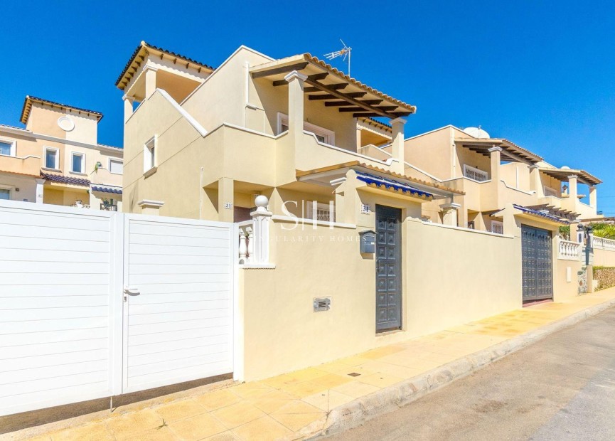 Wiederverkauf - Haus - San Miguel de Salinas - El galán