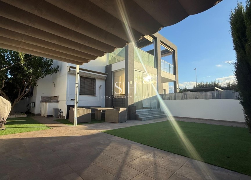 Wiederverkauf - Haus - Torrevieja - aguas nuevas