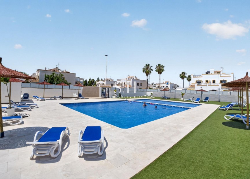 Wiederverkauf - Haus - Torrevieja - La Siesta - El Salado - Torreta