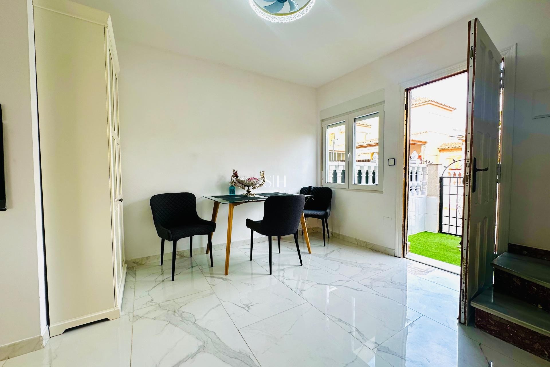 Wiederverkauf - Haus - Torrevieja - Los altos