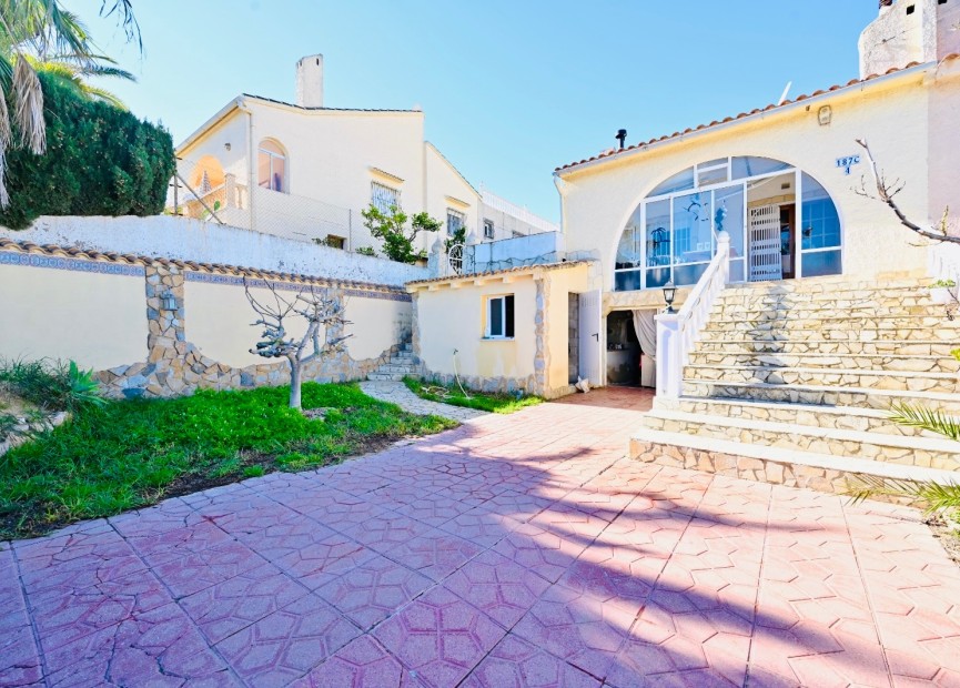 Wiederverkauf - Haus - Torrevieja - Los balcones