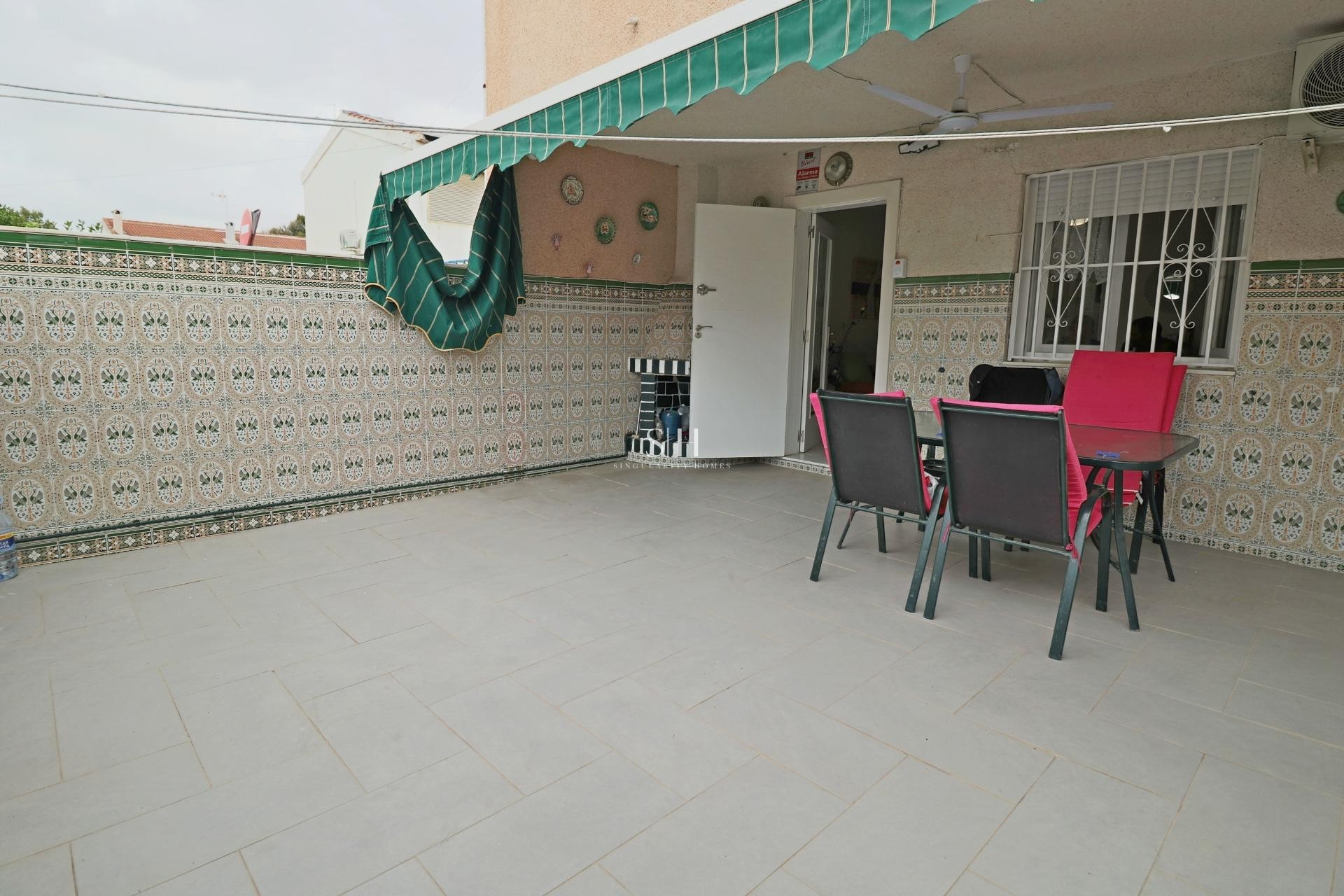 Wiederverkauf - Haus - Torrevieja - Playa De Los Naufragos
