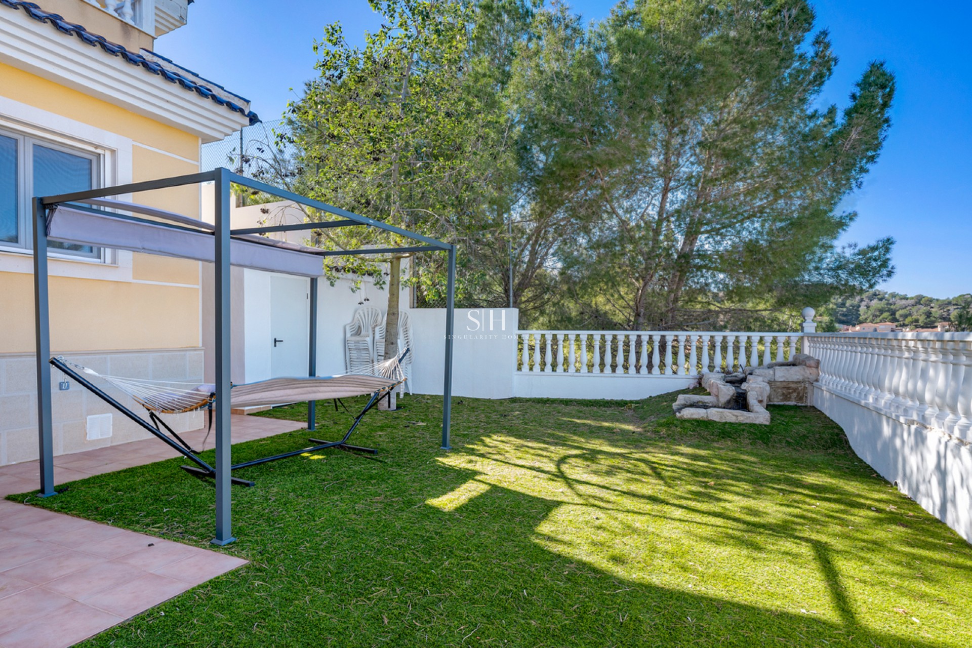 Wiederverkauf - Villa - Ciudad De Las Comunicaciones - Costa Blanca