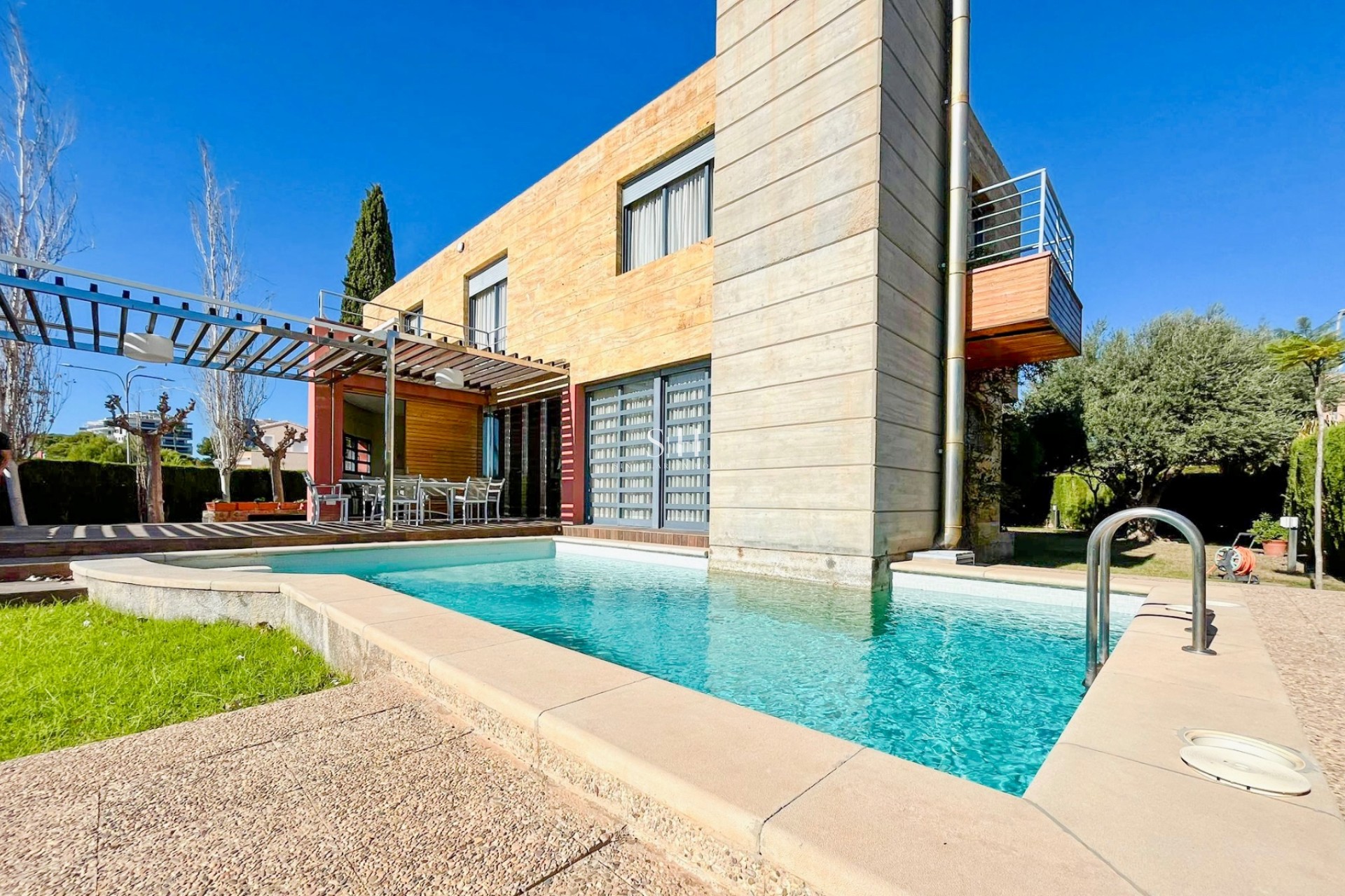 Wiederverkauf - Villa - Orihuela Costa - Campoamor
