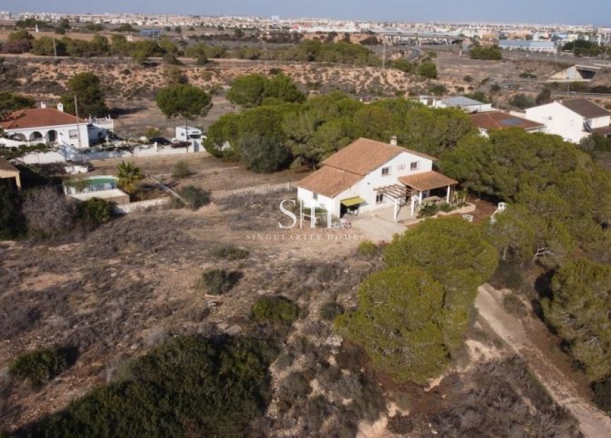 Wiederverkauf - Villa - Orihuela Costa - Costa Blanca