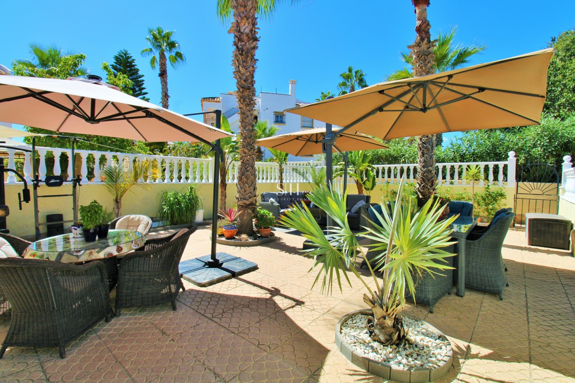 Wiederverkauf - Villa - Orihuela Costa - Las Violetas