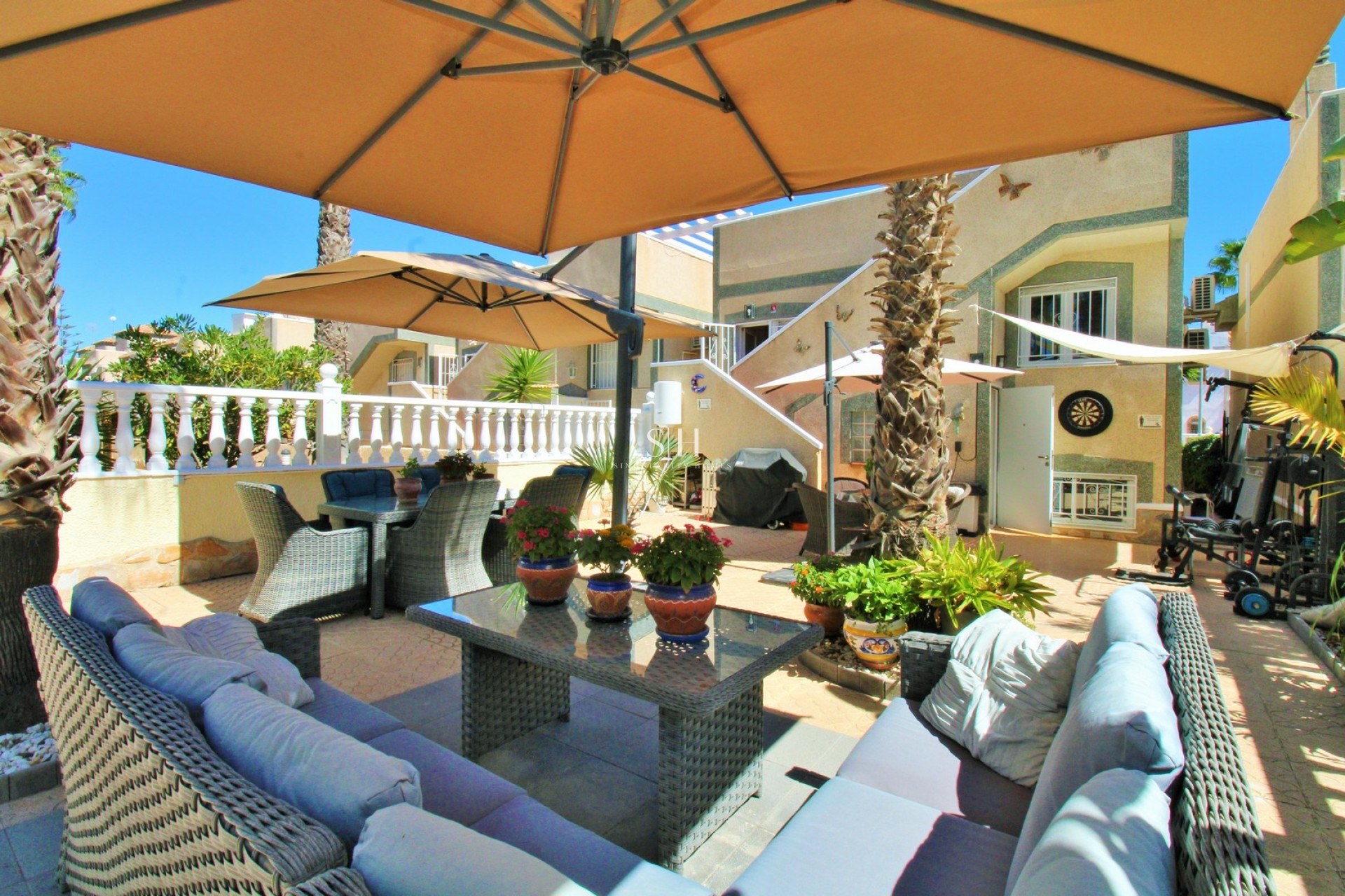 Wiederverkauf - Villa - Orihuela Costa - Las Violetas