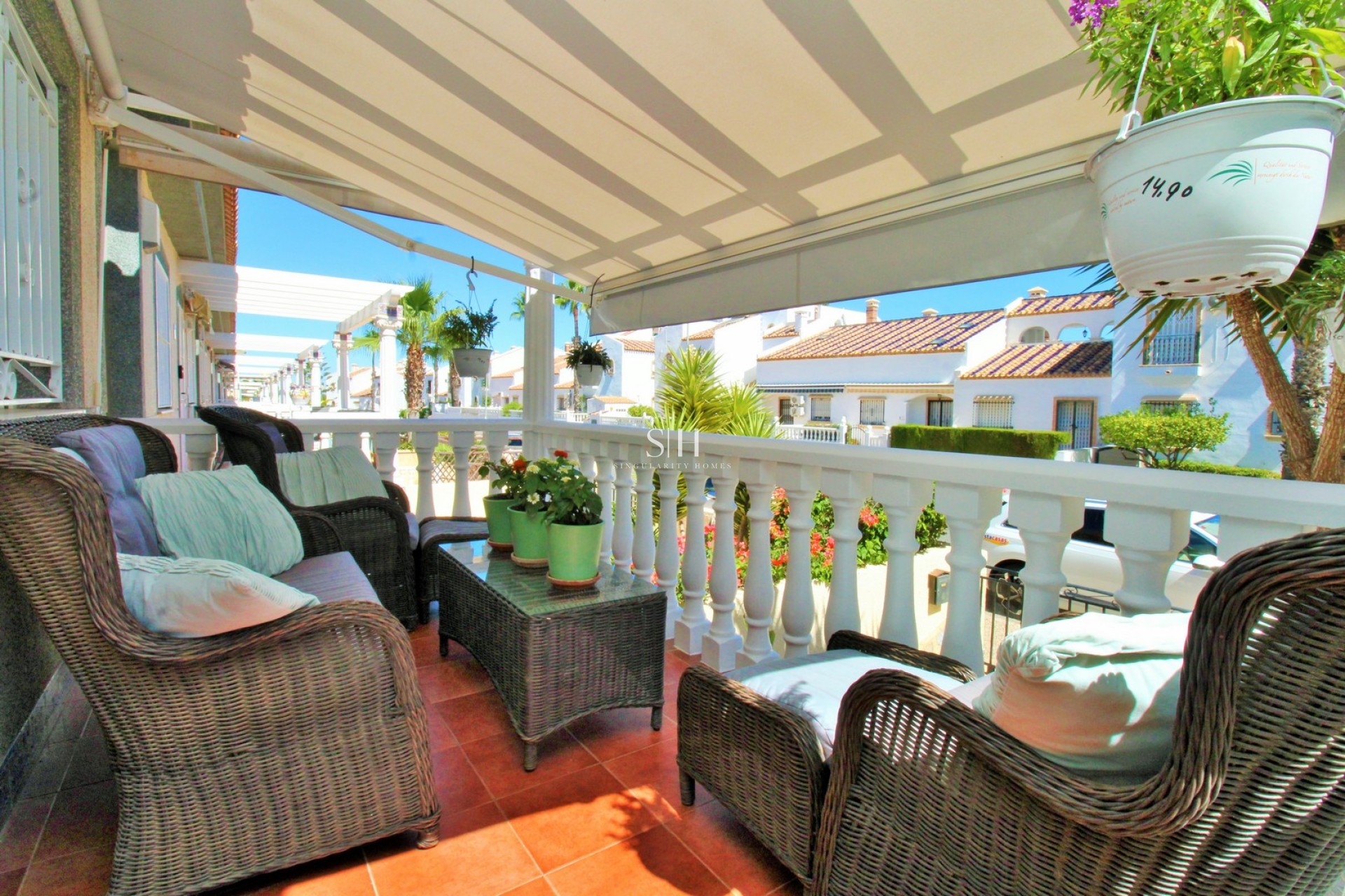 Wiederverkauf - Villa - Orihuela Costa - Las Violetas