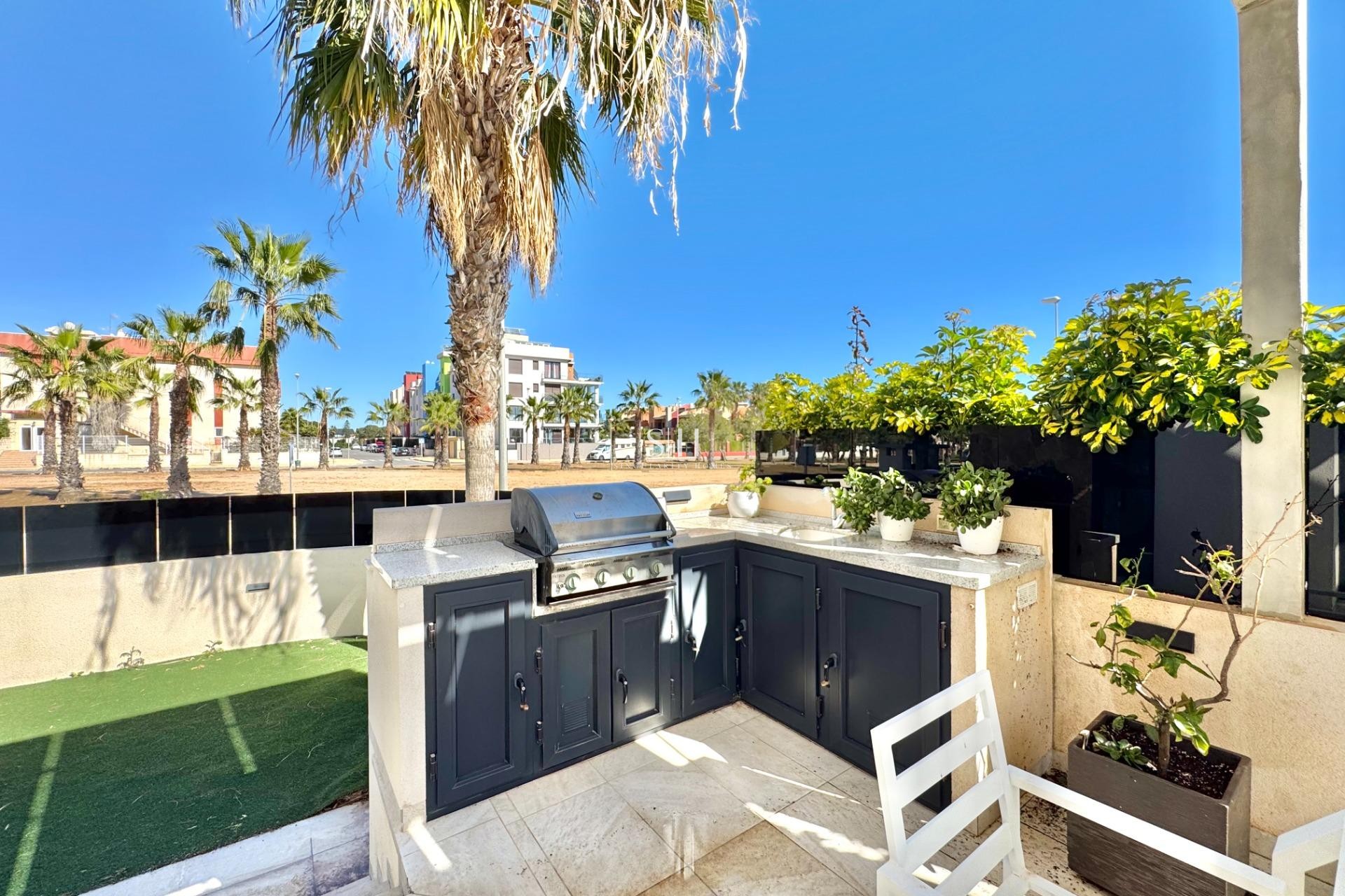 Wiederverkauf - Villa - Orihuela Costa - Lomas de Cabo Roig