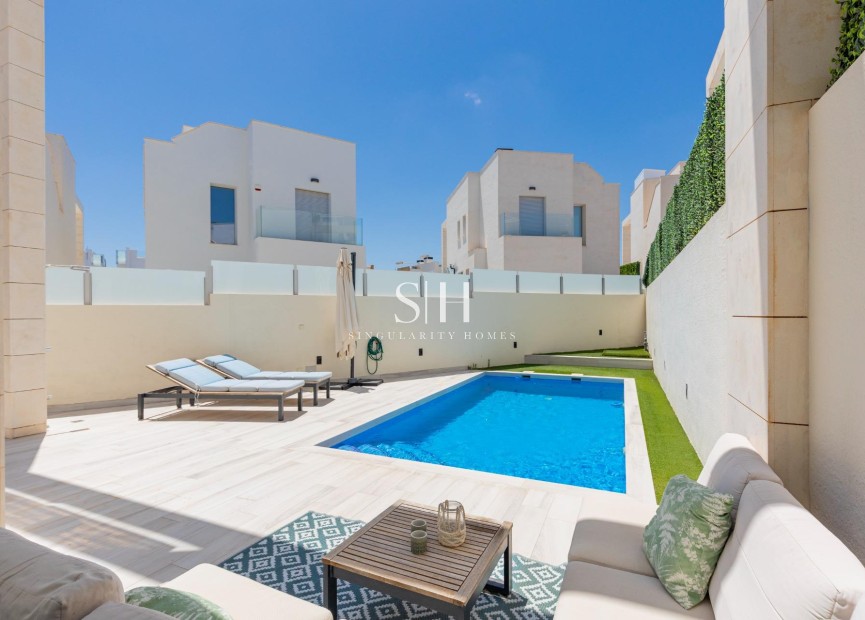 Wiederverkauf - Villa - Orihuela Costa - Lomas de Cabo Roig
