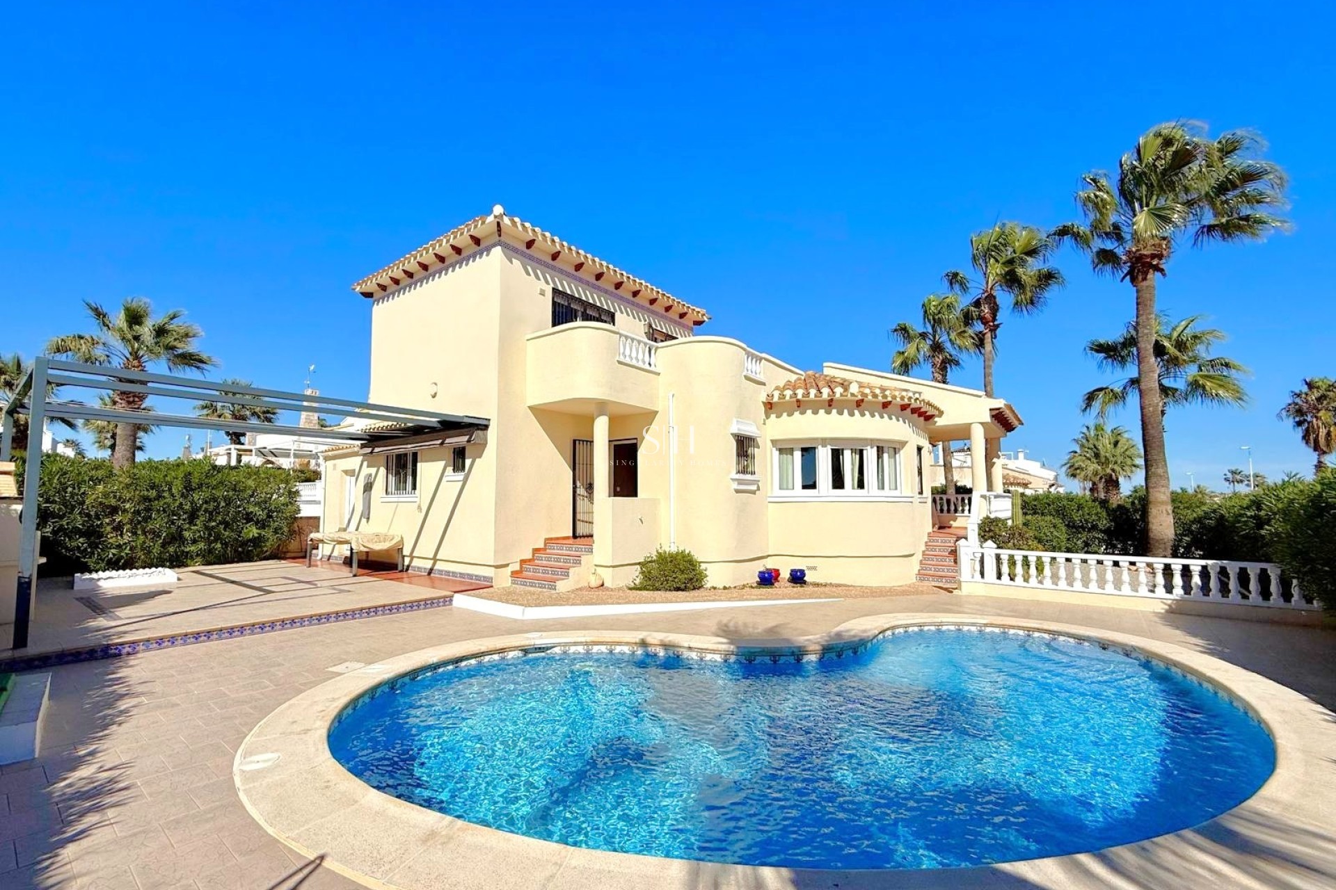 Wiederverkauf - Villa - Orihuela Costa - Los Dolses