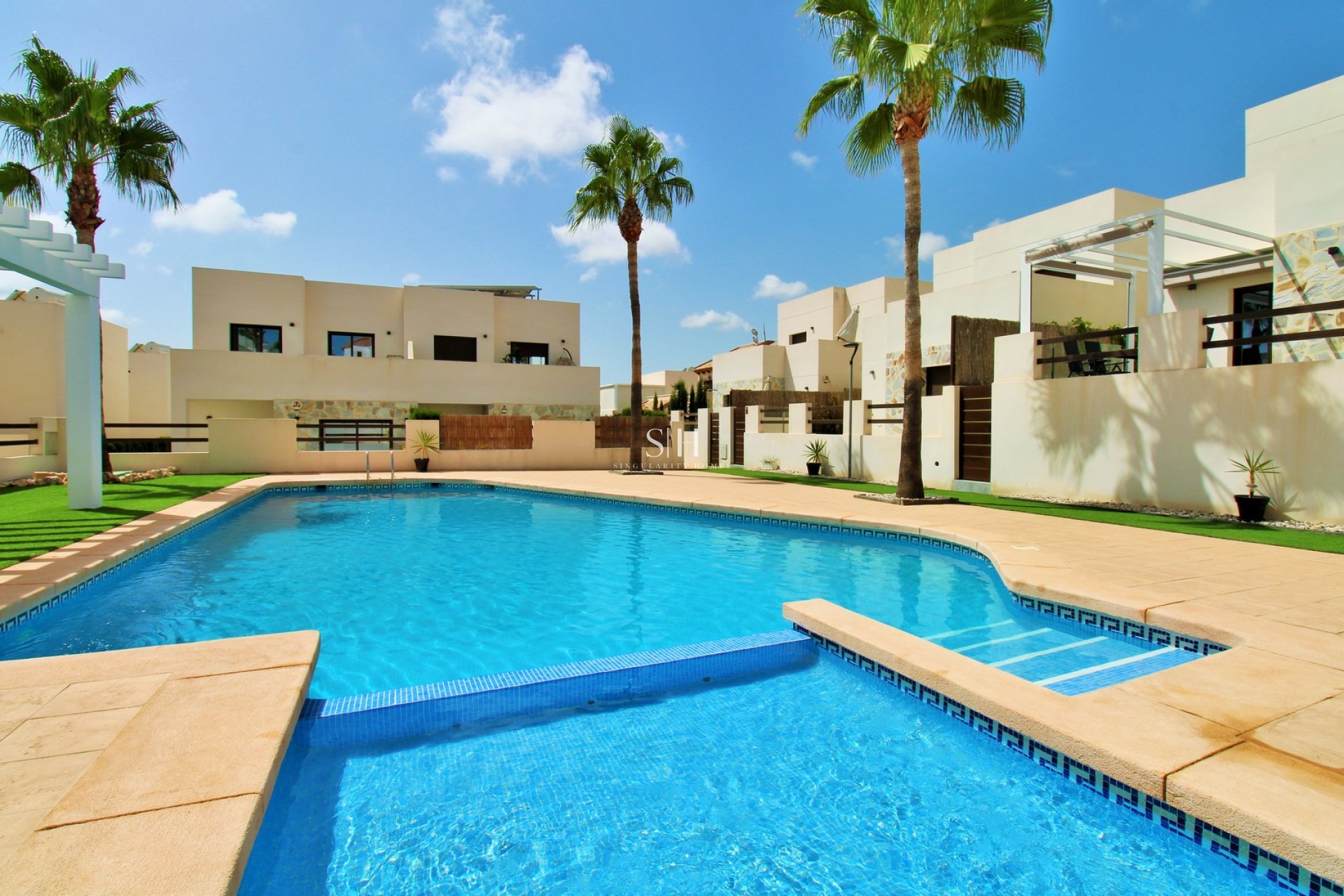 Wiederverkauf - Villa - Orihuela Costa - PAU 8