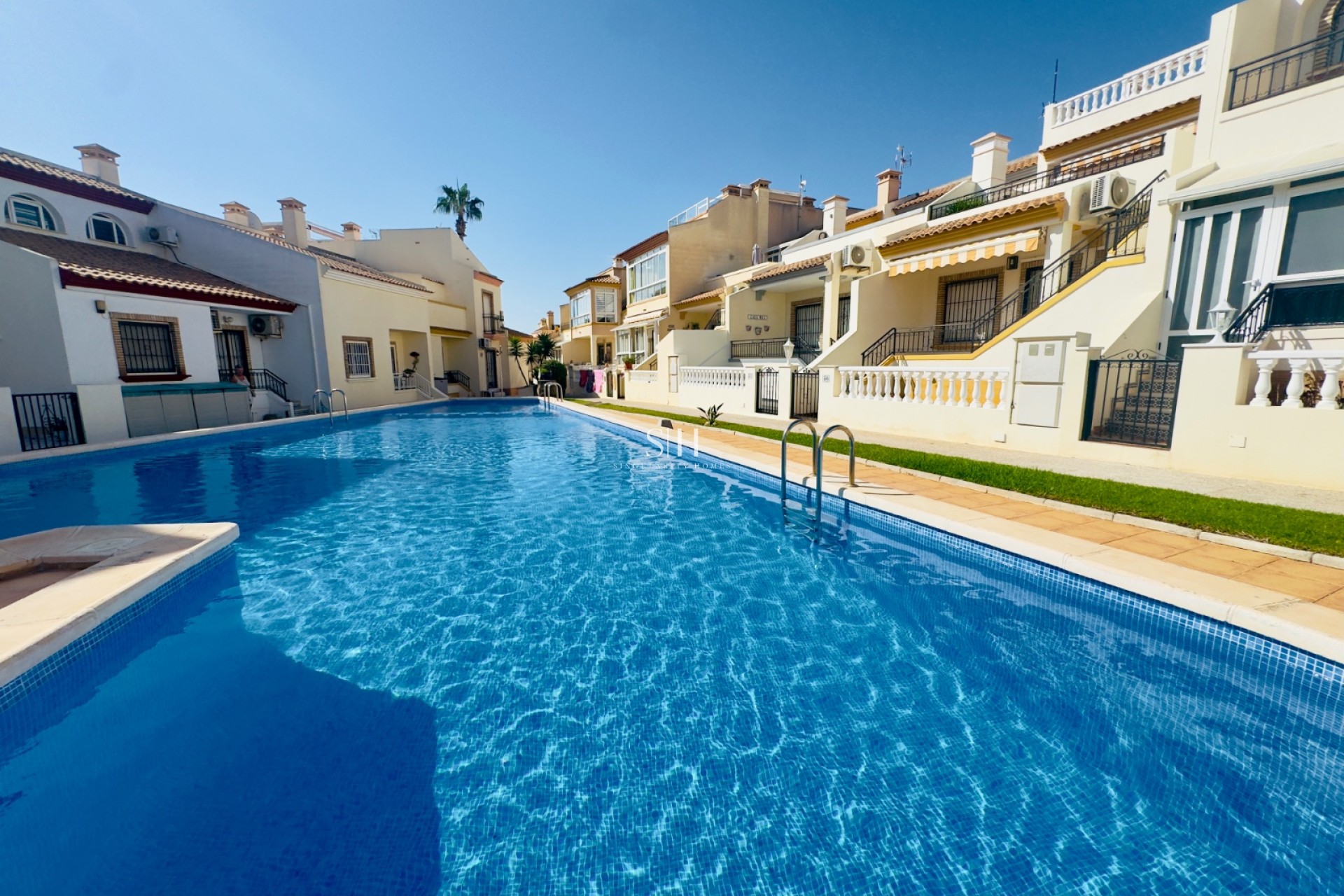 Wiederverkauf - Villa - Orihuela Costa - Playa Flamenca