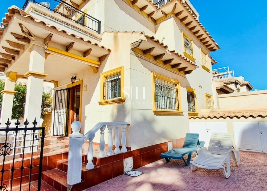 Wiederverkauf - Villa - Orihuela Costa - Playa Flamenca