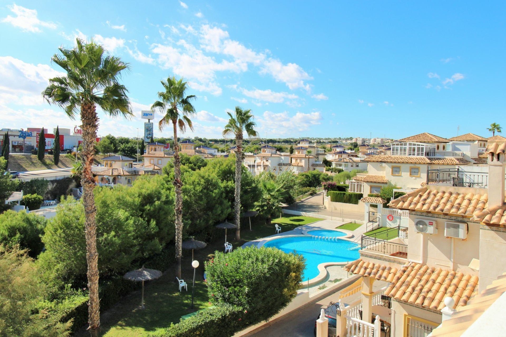 Wiederverkauf - Villa - Orihuela Costa - Playa Flamenca