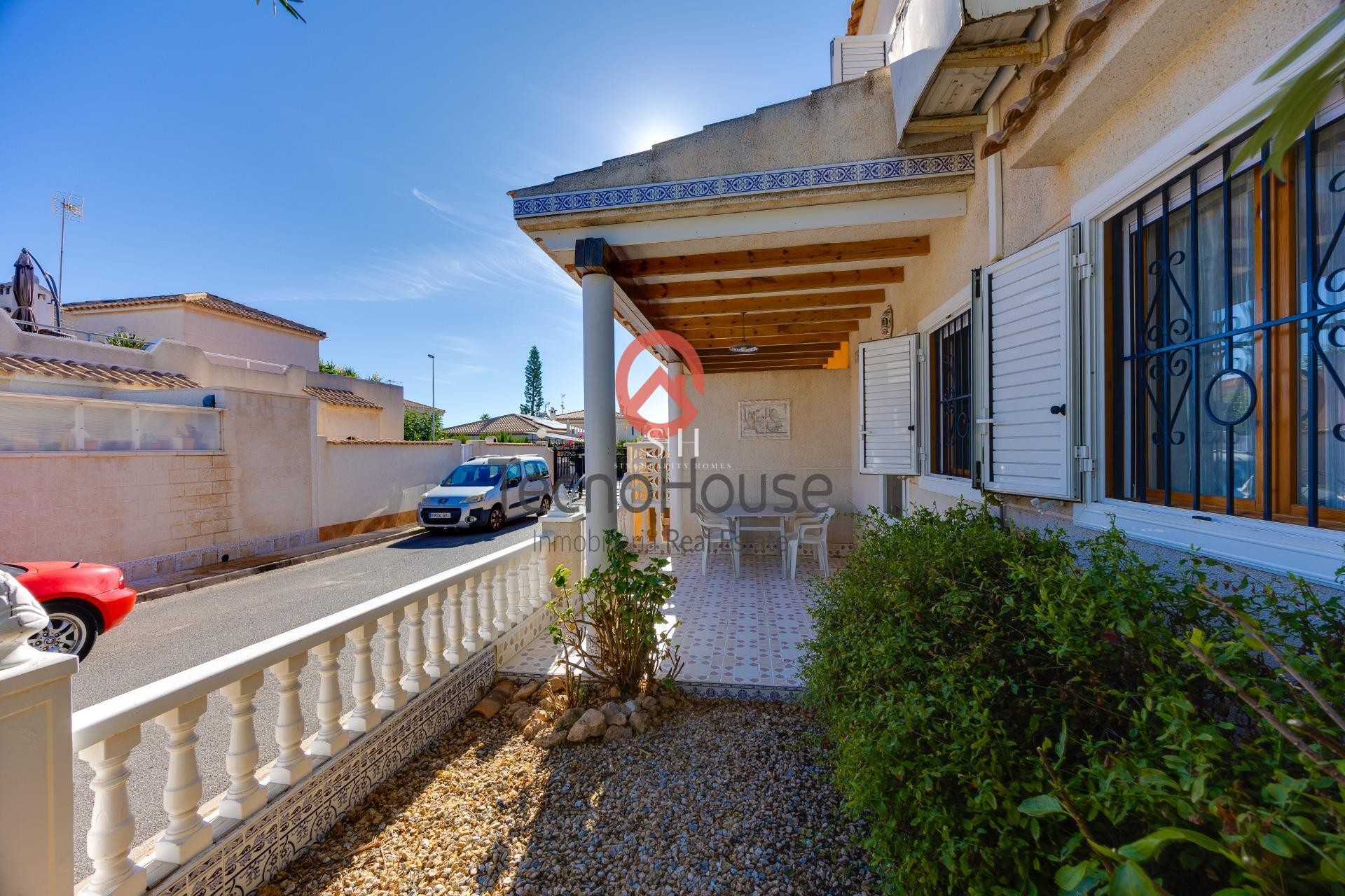 Wiederverkauf - Villa - Orihuela Costa - Playa Flamenca