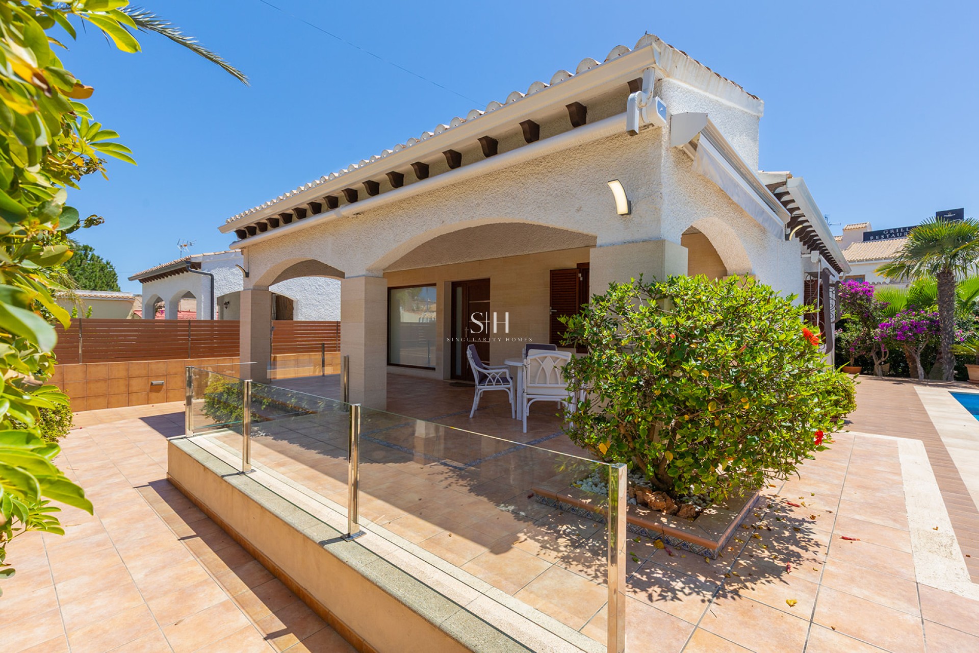 Wiederverkauf - Villa - Orihuela Costa - Punta Prima