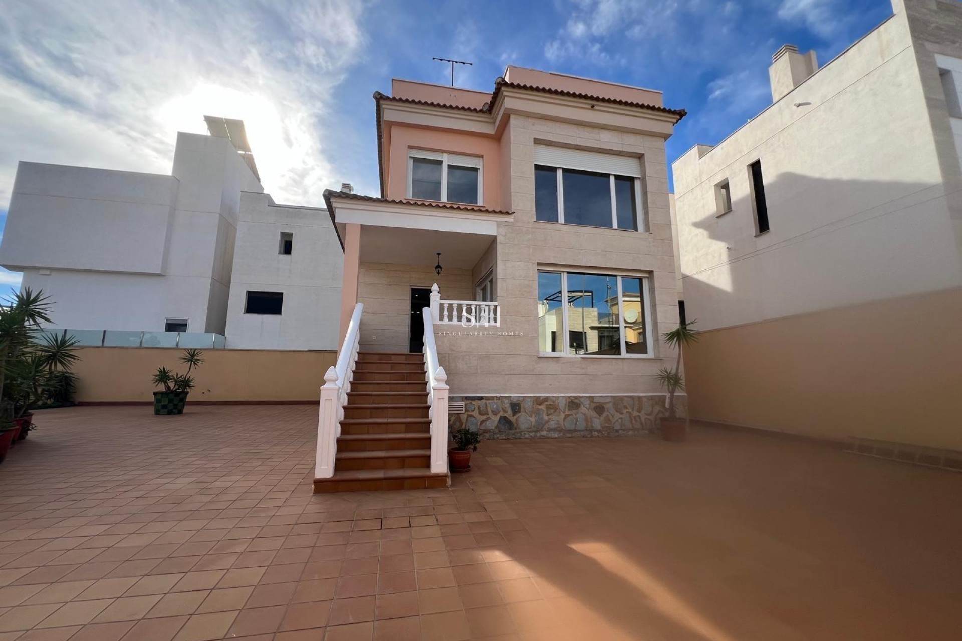 Wiederverkauf - Villa - Orihuela Costa - Villamartín-las Filipinas