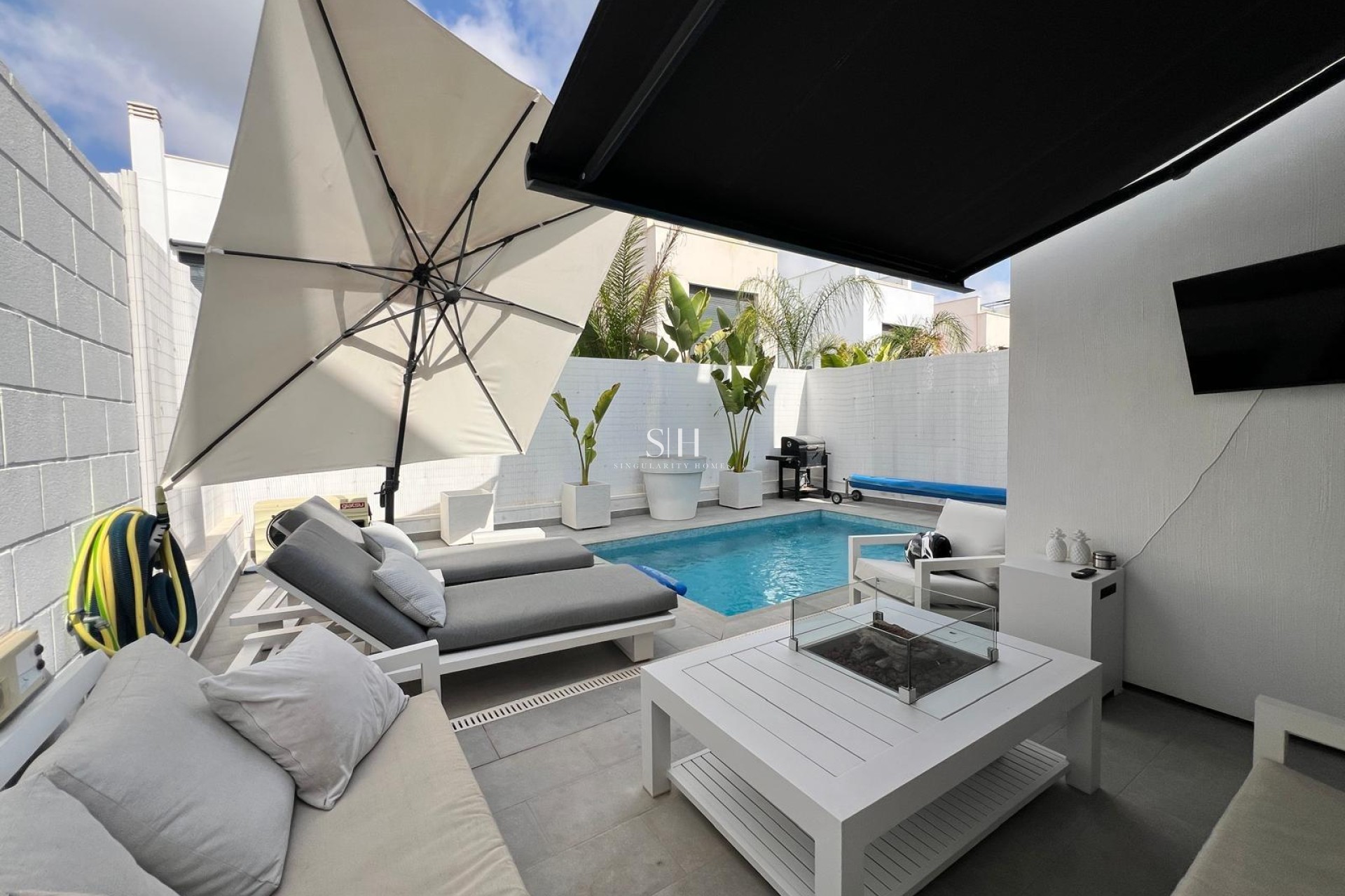 Wiederverkauf - Villa - Orihuela Costa - Villamartín-las Filipinas