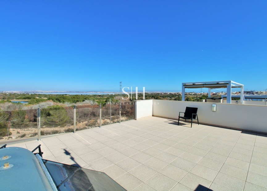 Wiederverkauf - Villa - Orihuela Costa - Villamartin