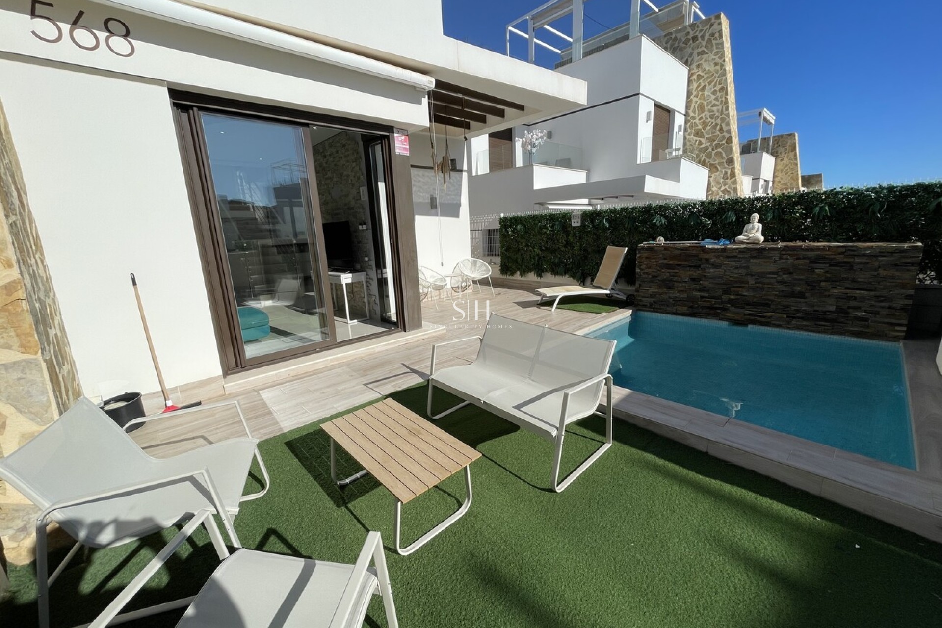 Wiederverkauf - Villa - Orihuela Costa - Villamartin