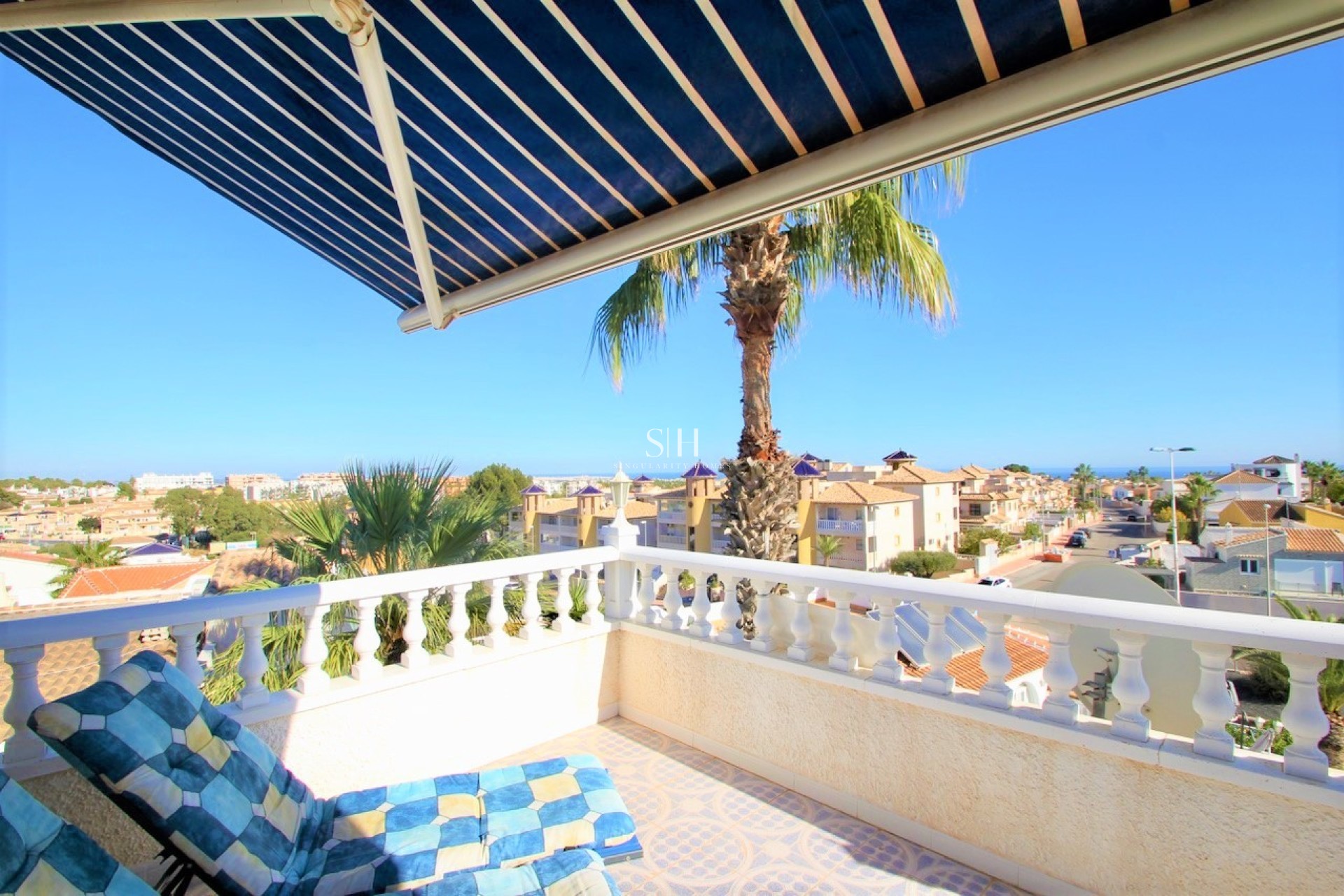 Wiederverkauf - Villa - Orihuela Costa - Villamartín