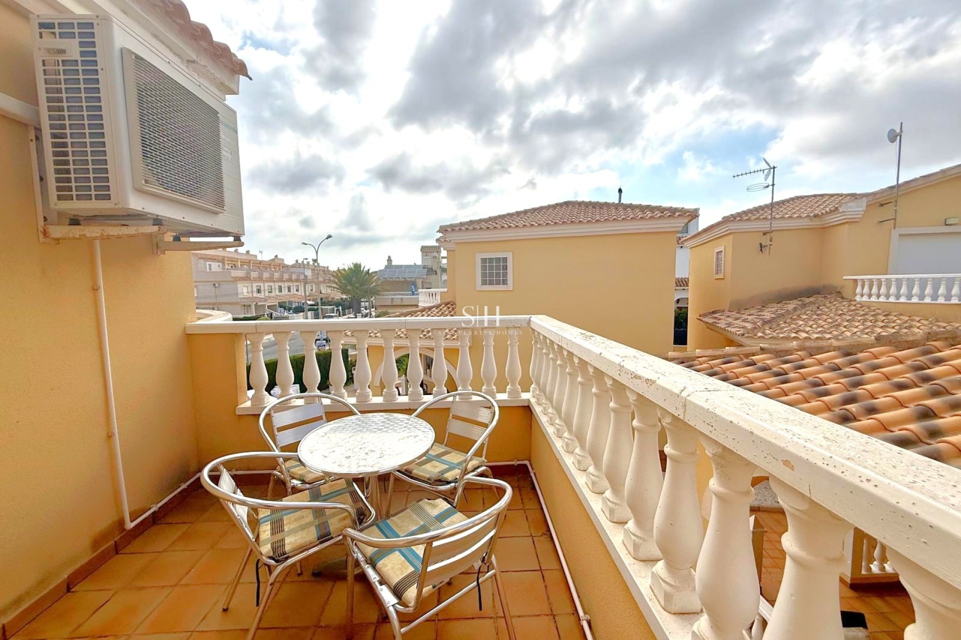 Wiederverkauf - Villa - Orihuela Costa - Villamartín