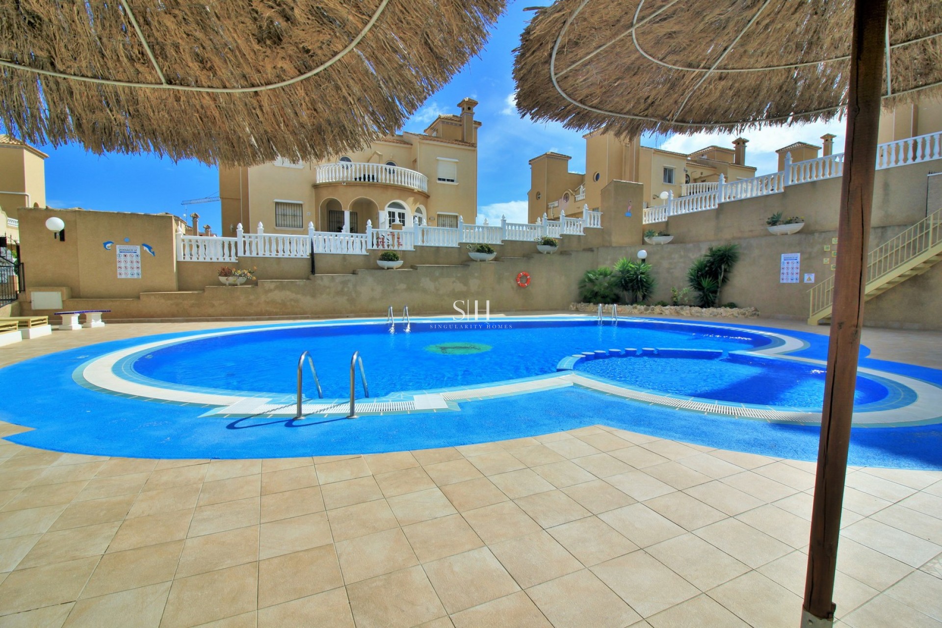 Wiederverkauf - Villa - Orihuela Costa - Villamartin