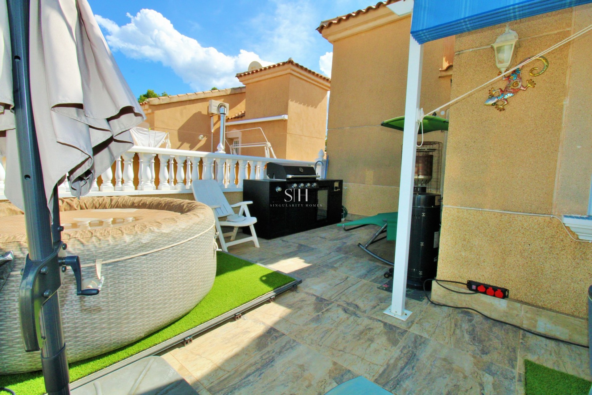 Wiederverkauf - Villa - Orihuela Costa - Villamartin