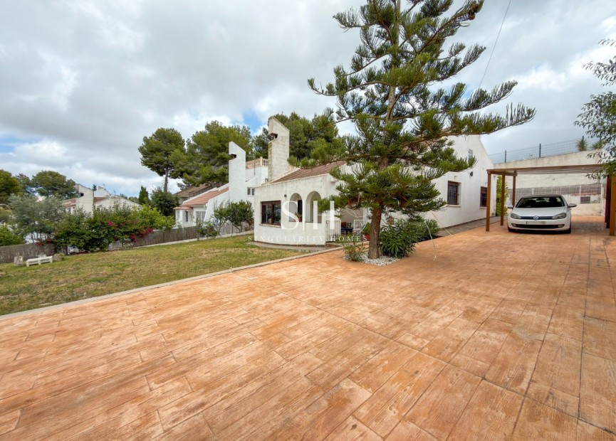 Wiederverkauf - Villa - San Miguel de Salinas - Ciudad de las comunicaciones