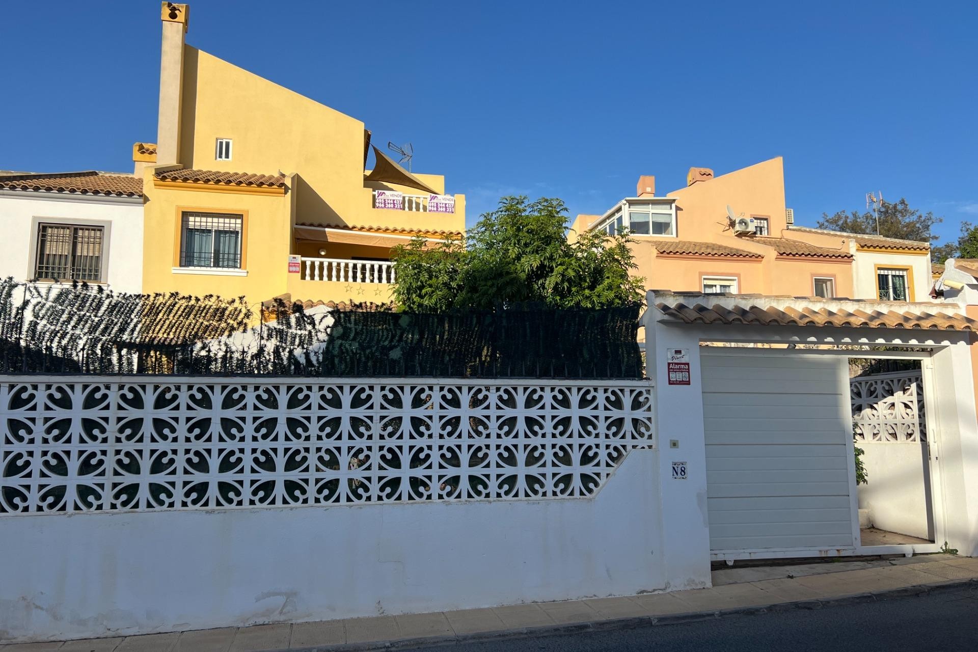 Wiederverkauf - Villa - Torrevieja - aguas nuevas