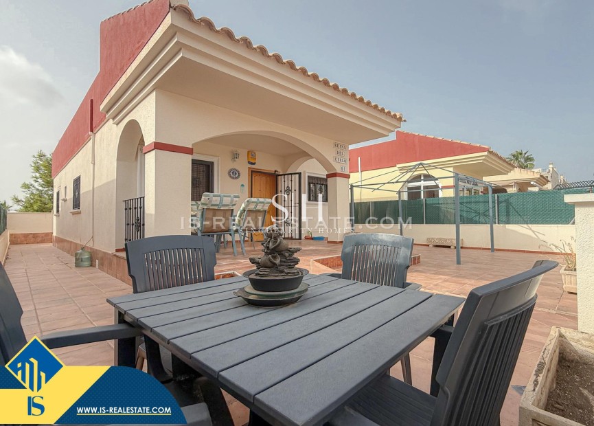 Wiederverkauf - Villa - Torrevieja - Aguas Nuevas