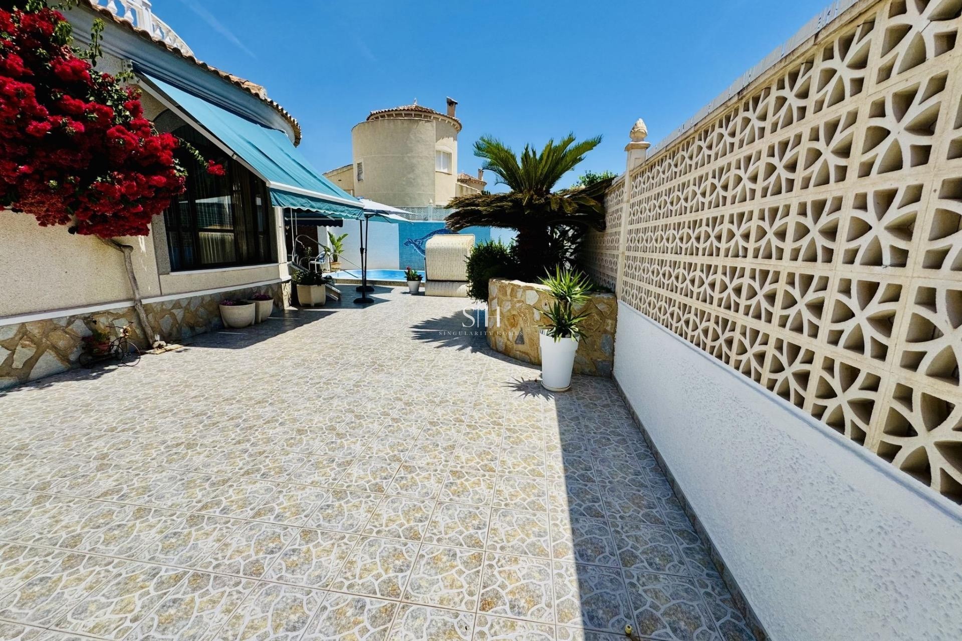 Wiederverkauf - Villa - Torrevieja - La Siesta - El Salado - Torreta