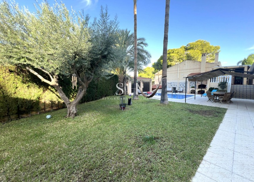 Wiederverkauf - Villa - Torrevieja - Los balcones