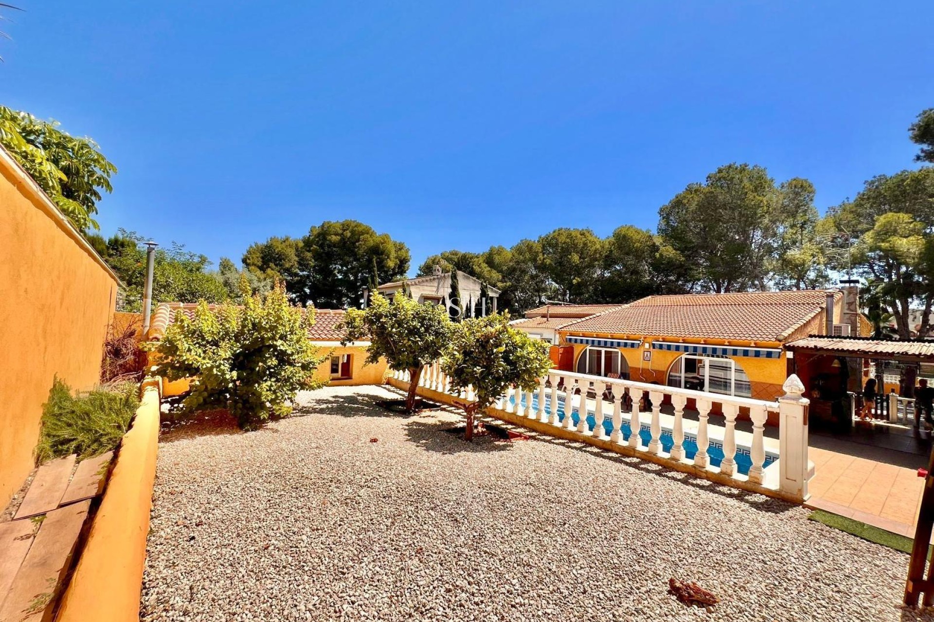 Wiederverkauf - Villa - Torrevieja - Los balcones