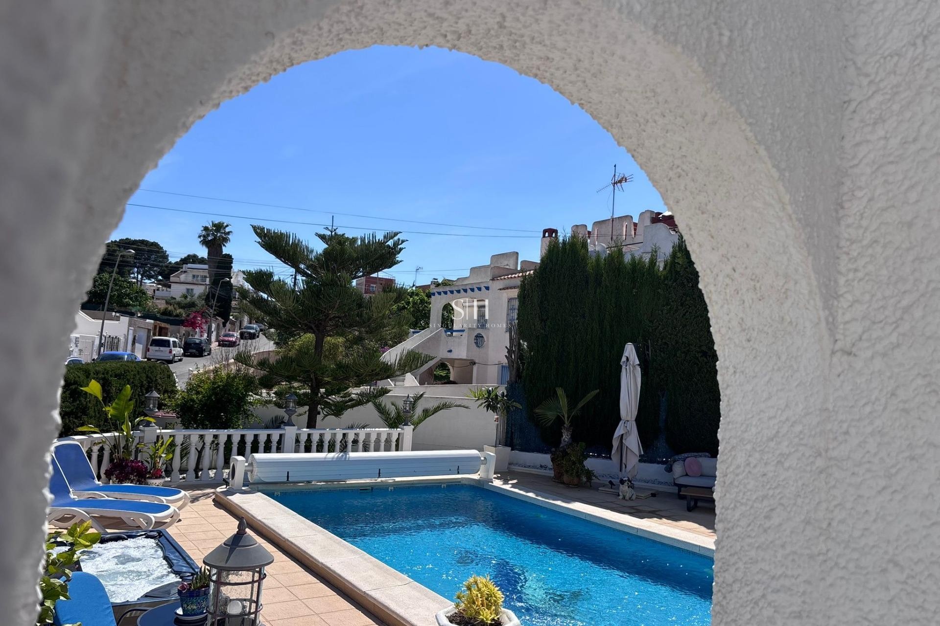 Wiederverkauf - Villa - Torrevieja - Los balcones