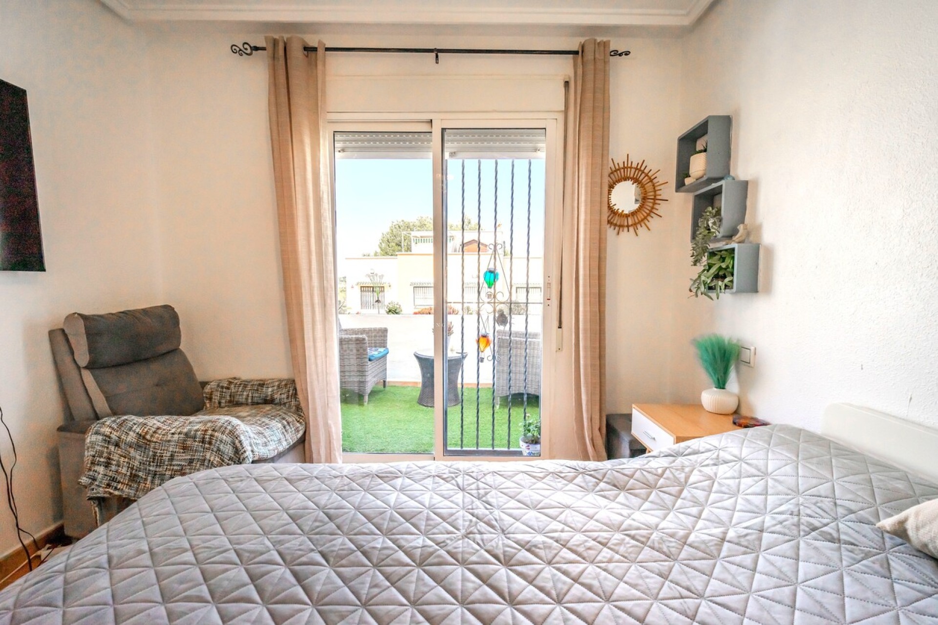 Wiederverkauf - Villa - Torrevieja - Res Valle de los pinos