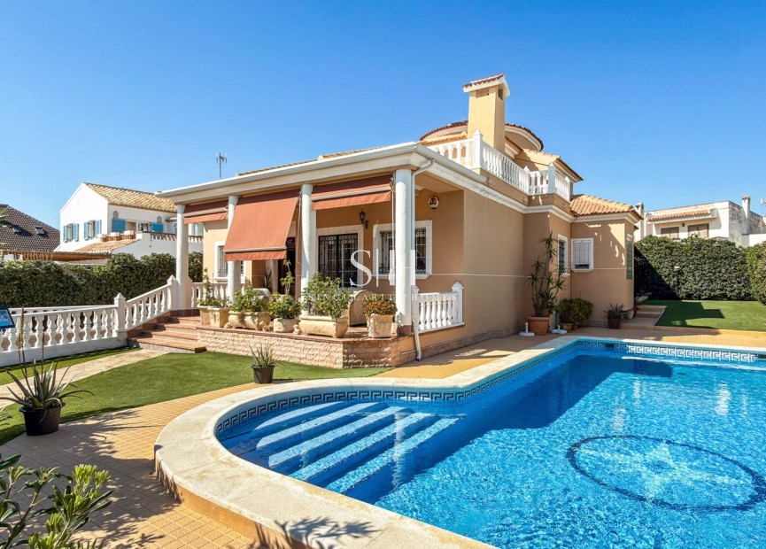 Wiederverkauf - Villa - Torrevieja - Torrelamata - La Mata