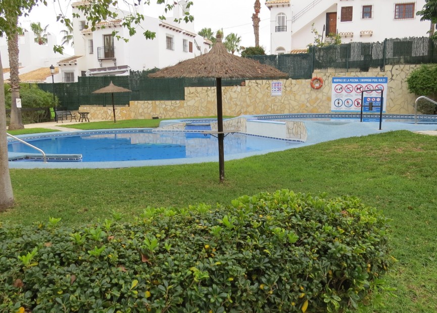 Wiederverkauf - Wohnung - Orihuela Costa - Costa Blanca