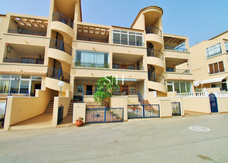Wiederverkauf - Wohnung - Orihuela Costa - Punta Prima