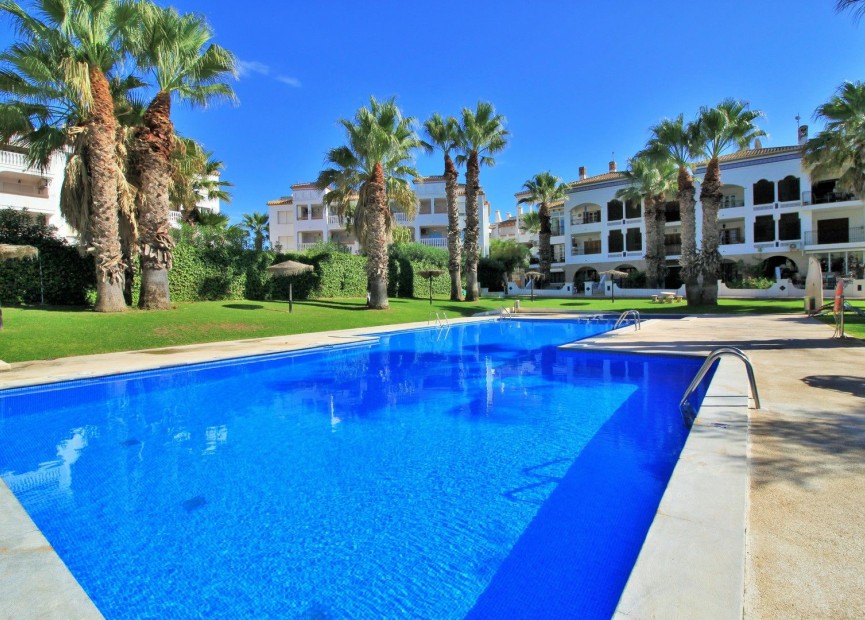 Wiederverkauf - Wohnung - Orihuela Costa - Villamartín