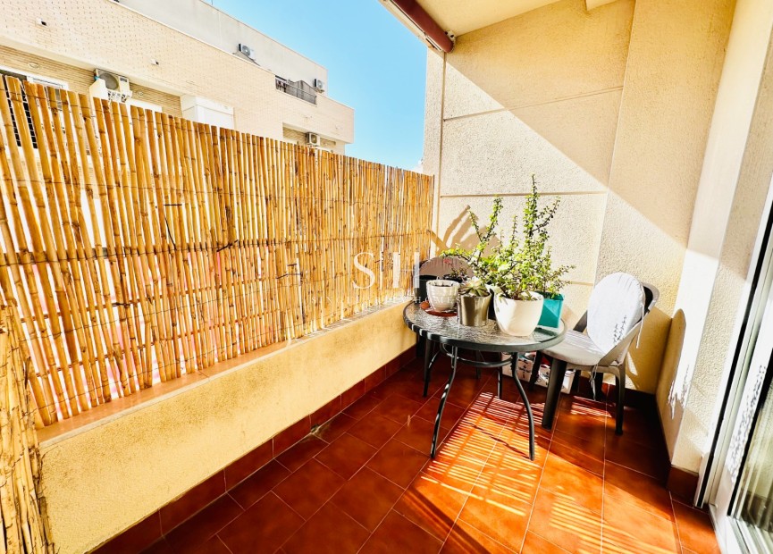 Wiederverkauf - Wohnung - Torrevieja - CENTRE