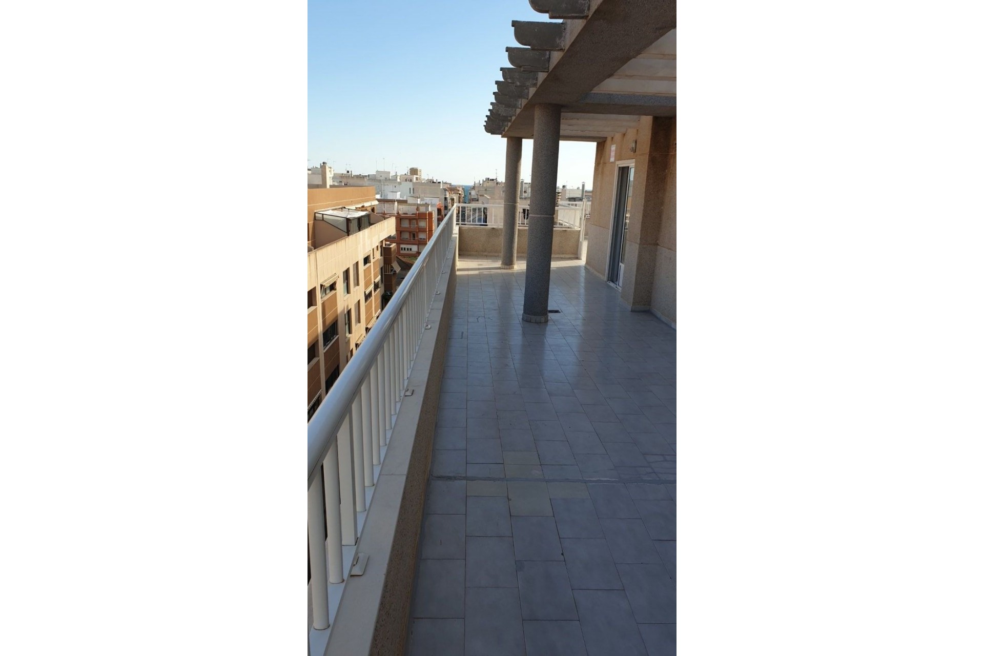 Wiederverkauf - Wohnung - Torrevieja - Centro