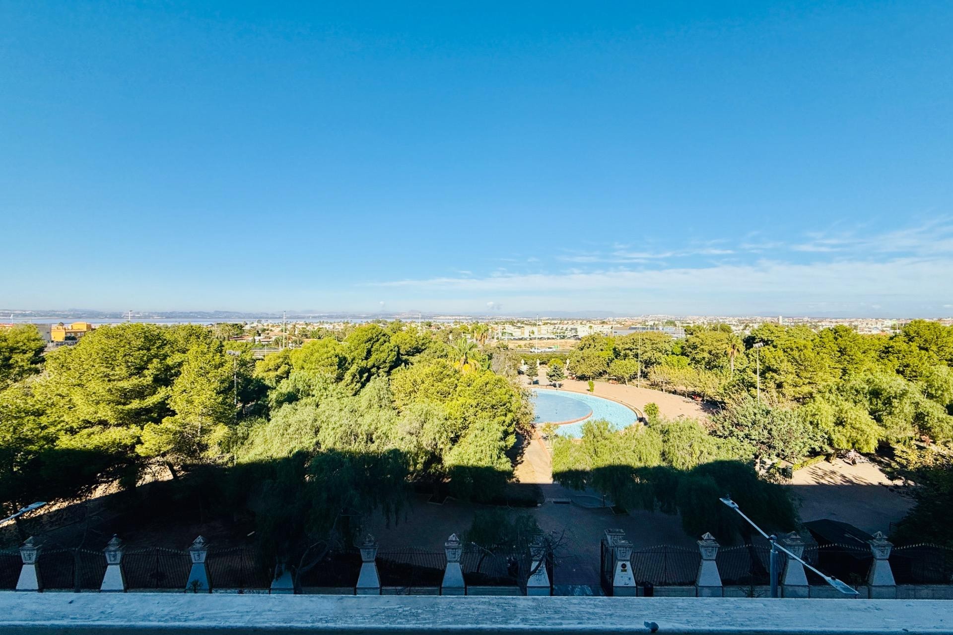 Wiederverkauf - Wohnung - Torrevieja - Centro