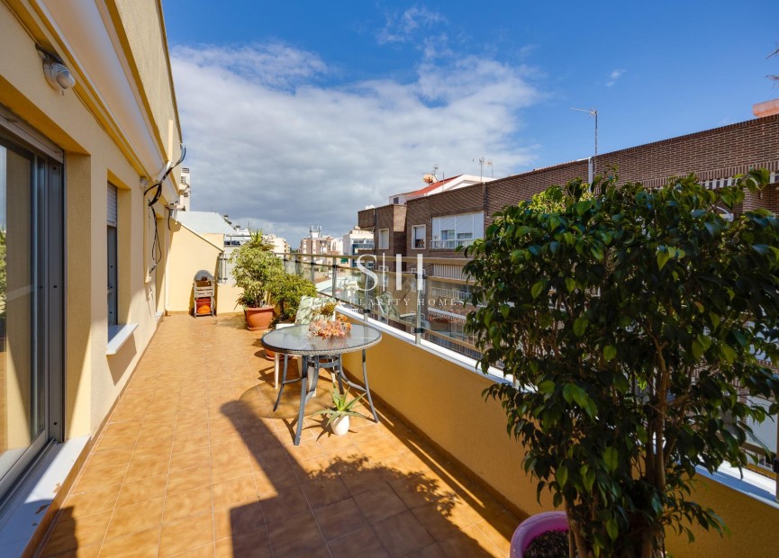 Wiederverkauf - Wohnung - Torrevieja - Centro